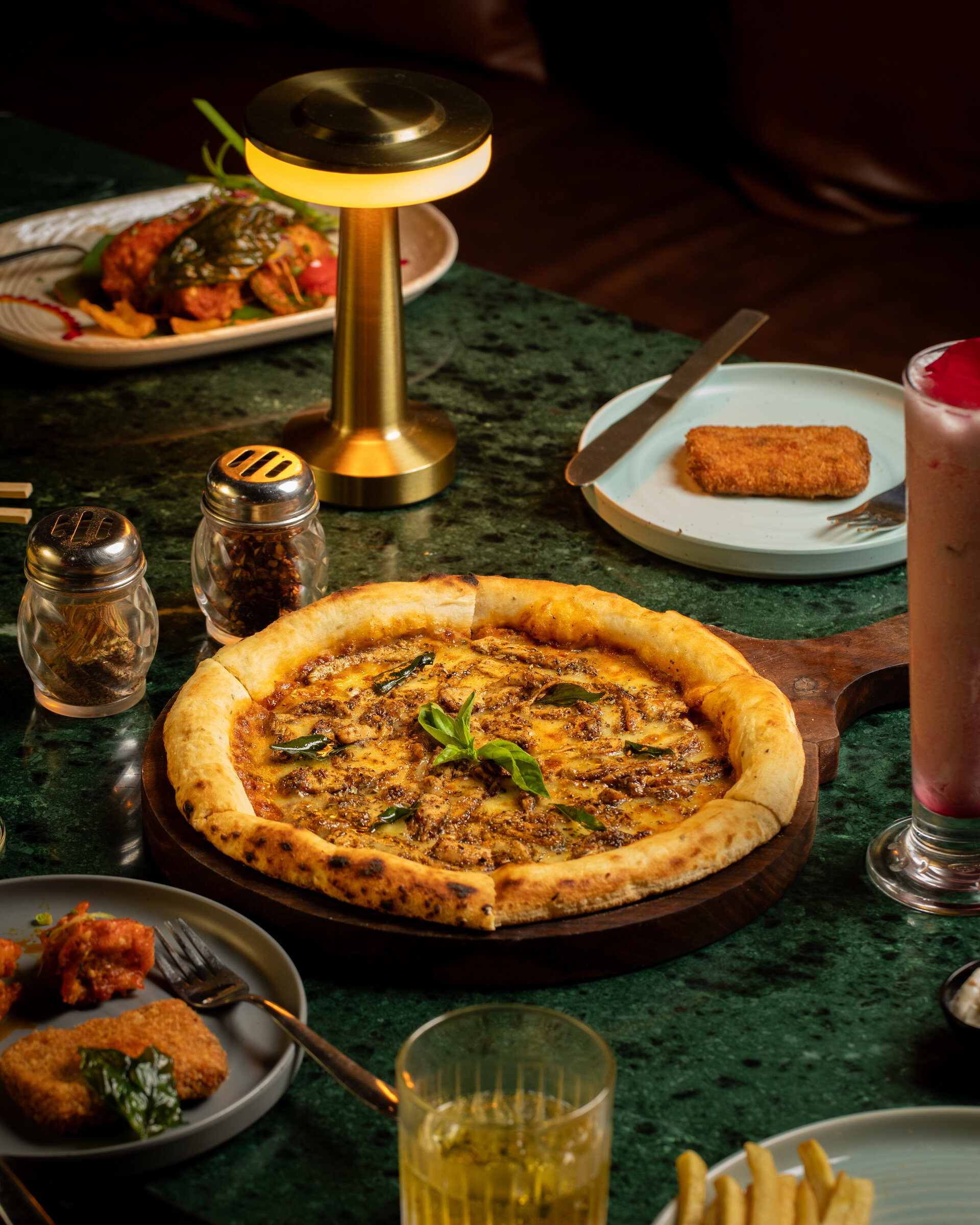 Spicy Chicken Chettinad Pizza